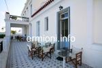 LE 0702 - Mama's Mansion House - Spetses 